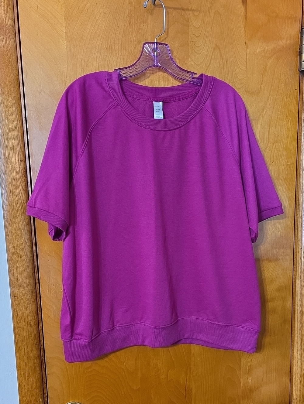 Women's Fuchsia Short-Sleeve Pullover Top